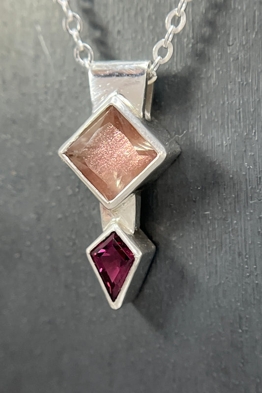 fusion necklace / sunstone & garnet